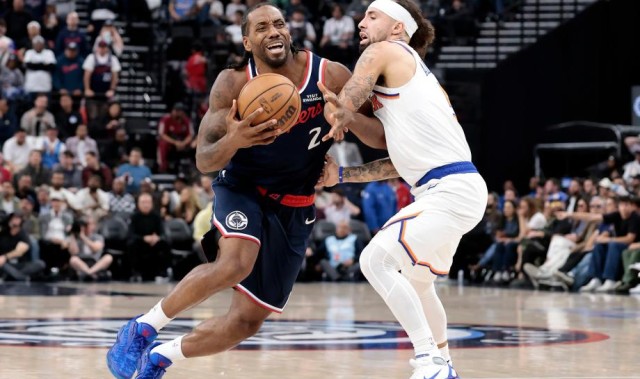 kaiyun sports-莱昂纳德29+7+8唐斯空砍35+12+7 快船击退尼克斯