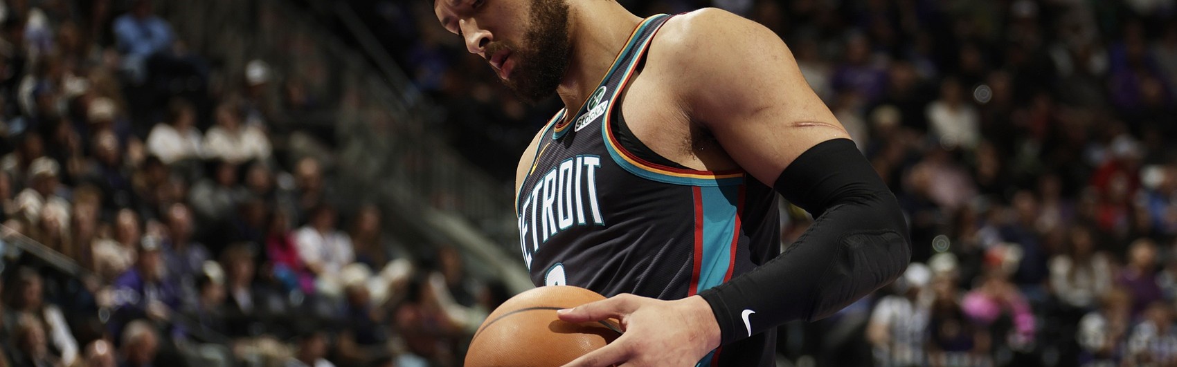 NBA官方战力榜：活塞首次登顶 火箭3 湖人12 快船15 勇士16