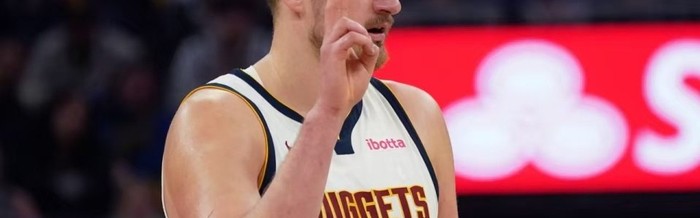 开云APP下载-近3战场均36+6！因大伤29岁才迎来巅峰，约基奇：愿一直和他打球|默里|爵士|掘金|尼古拉-约基奇|NBA常规赛_新浪体育_新浪新闻